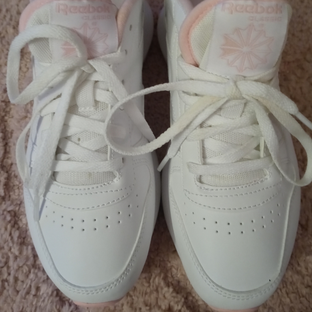Reebok Kids White and Pink Sneakers - Picture 3 of 4